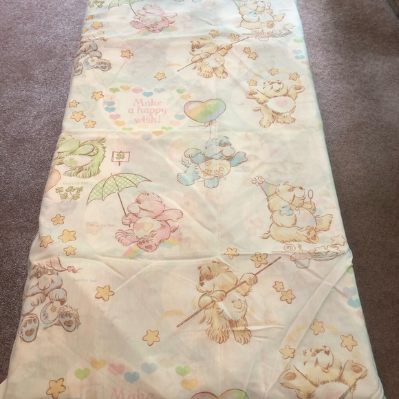Vintage Care Bears twin size flat sheet - Picture 3 of 4